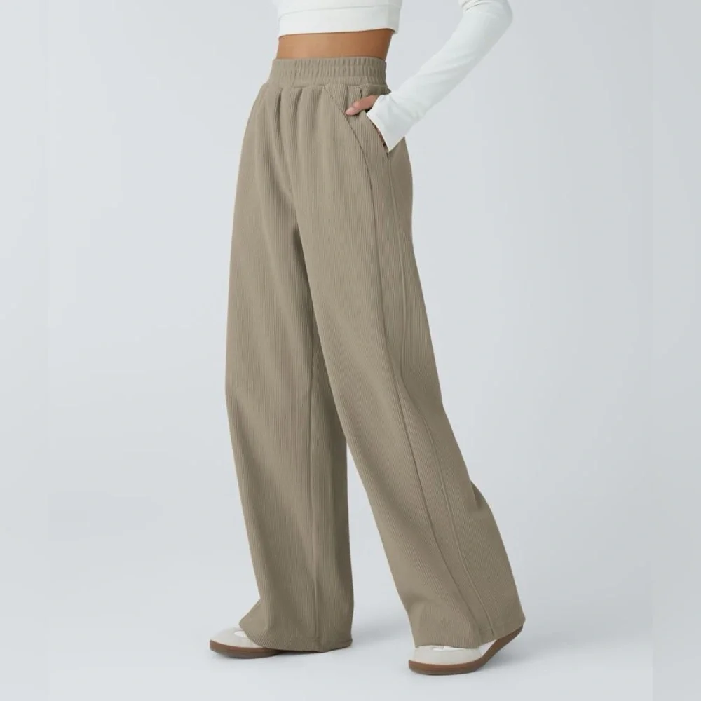 NEW Halara High Waist Straight Mop Corduroy Casual Pants Crockery Size Small - Picture 5 of 9